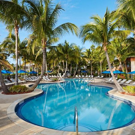 チーカ　ロッジ ＆ スパ イスラモラダ エクステリア 写真 Pool at Atlantis Paradise Island