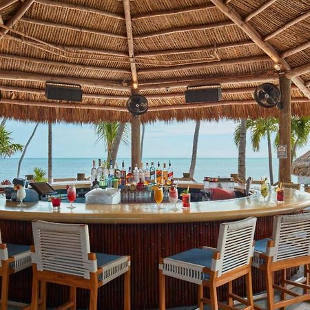 チーカ　ロッジ ＆ スパ イスラモラダ エクステリア 写真 The Beach Bar